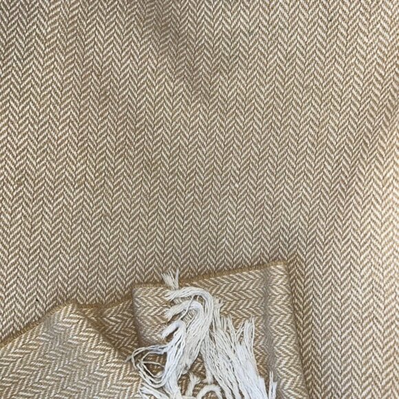woolsaur cream khaki herringbone fringe trim wool throw blanket - Picture 2 of 4